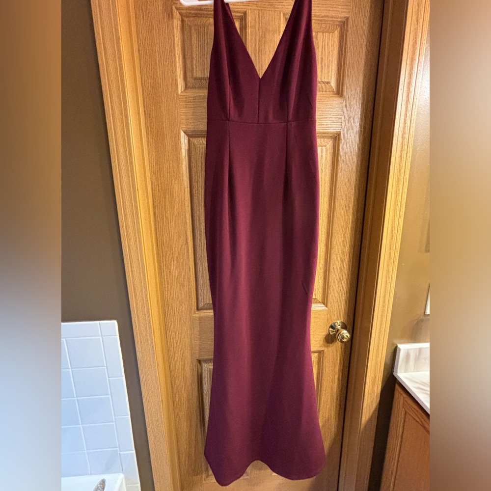 LuLu’s Melora Dress in Burgundy